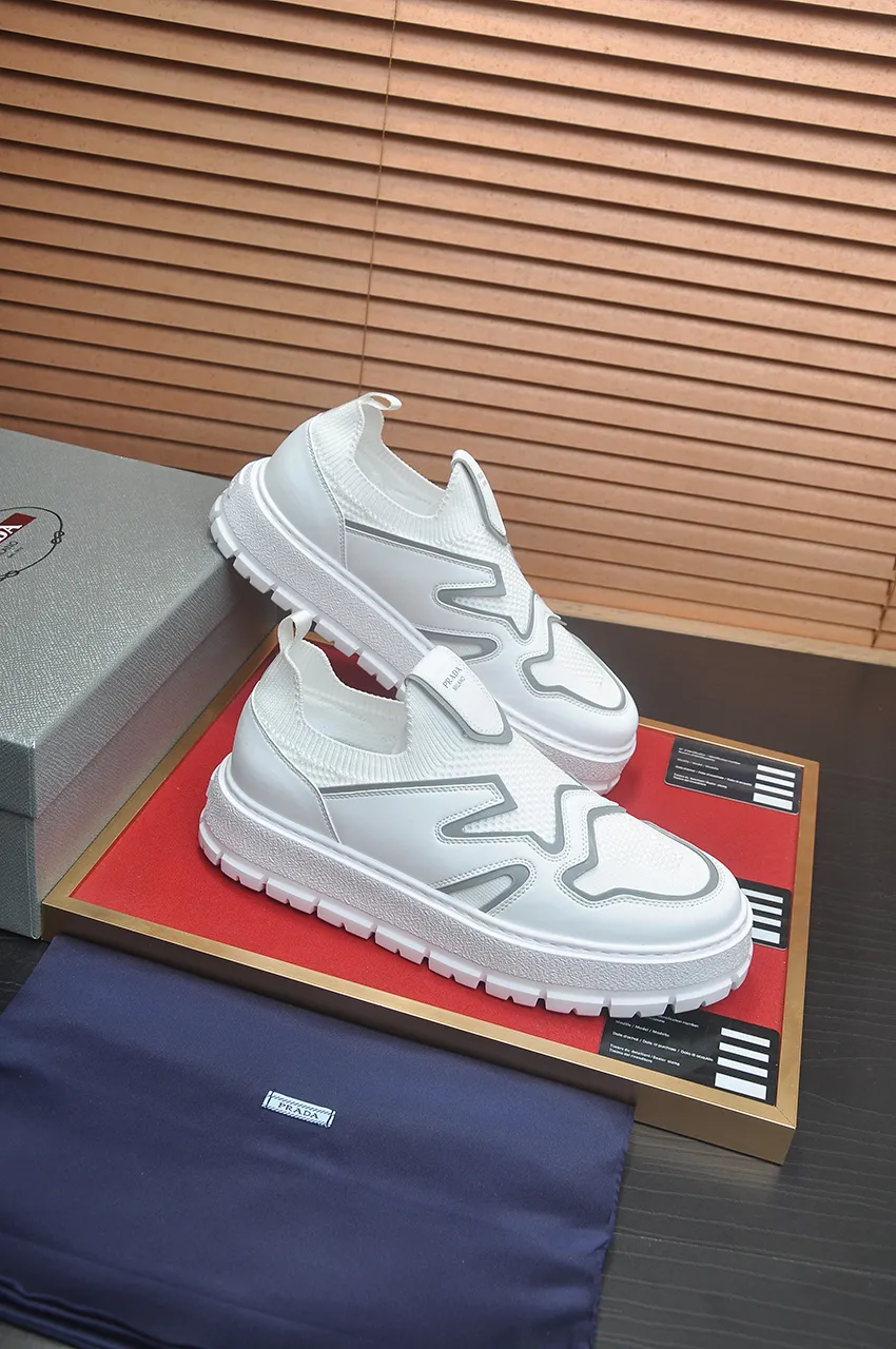 Men's shoes 💰620💶【PRADA】Top original, new season, high quality original goods, top imported calfskin with original imported glue, imported cowhide inside with original cowhide feet, original outsole! Quality guaranteed! Code 38-45 (45 customized)